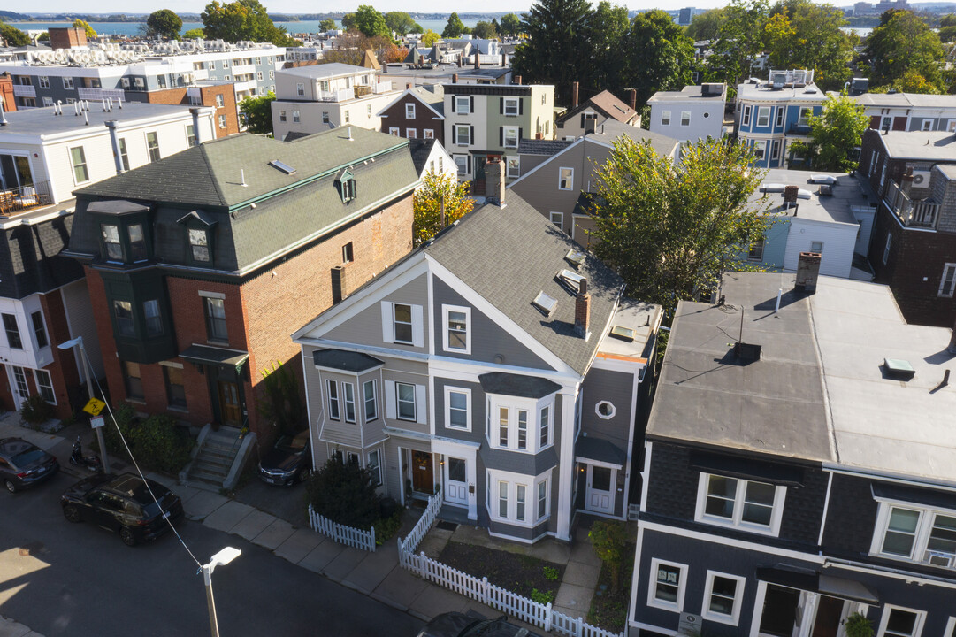 259 Emerson St in Boston, MA - Building Photo