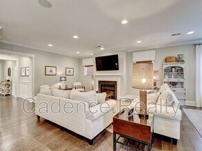 7120 Maple Leaf Dr in Wilmington, NC - Building Photo - Building Photo