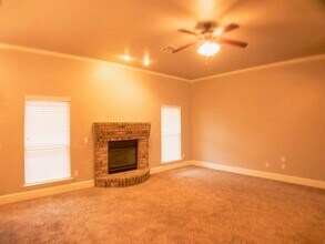 4321 NW 163rd St in Edmond, OK - Building Photo - Building Photo