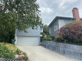 4806 Nob Hill Dr, Unit 4806 Nob HIll Drive in Los Angeles, CA - Building Photo