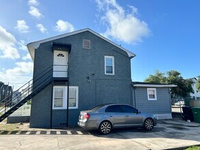 2620 Tuam St, Unit 2 in Houston, TX - Building Photo - Building Photo