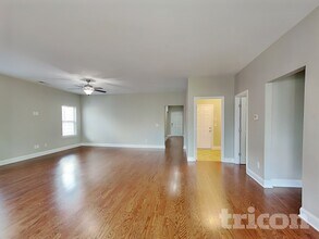 176 Bexley Way in White House, TN - Foto de edificio - Building Photo