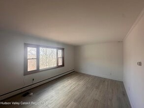 6140 NY-9G in Hudson, NY - Building Photo - Building Photo