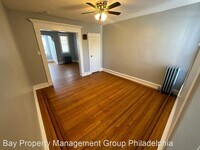 5940 N Lawrence St photo'