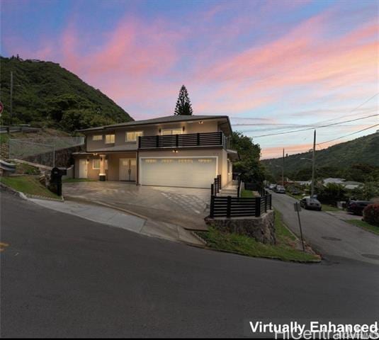 2345 Kipona Pl in Honolulu, HI - Building Photo - Building Photo