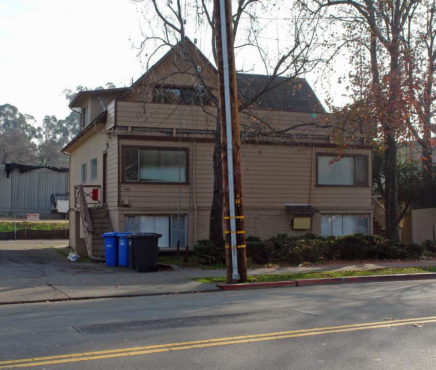 1446 Lincoln Ave in San Rafael, CA - Building Photo