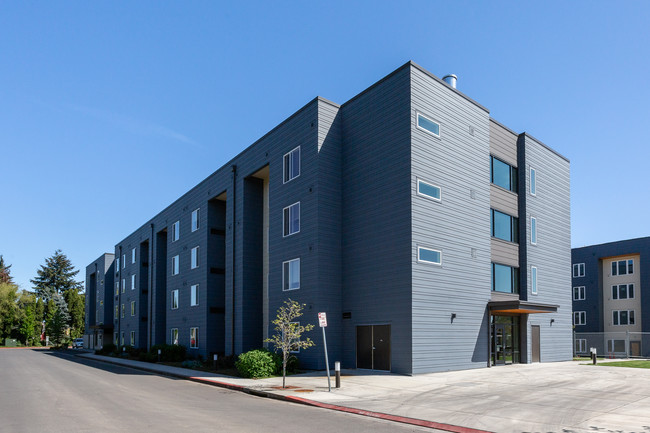 Isabella Court in Vancouver, WA - Foto de edificio - Building Photo