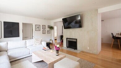 4049 Fairway Blvd in View Park, CA - Building Photo - Building Photo