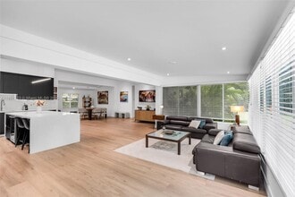 12700 SW 80th Ave in Miami, FL - Building Photo - Building Photo