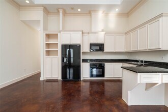 5801 Winsome Ln in Houston, TX - Building Photo - Building Photo