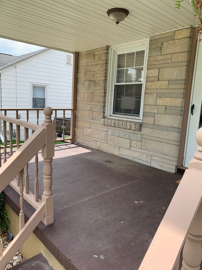 308 Village Dr in Elizabethtown, KY - Building Photo - Building Photo