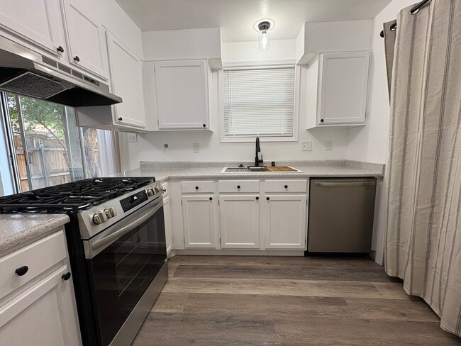 1704 Calle de Oriente Norte, Unit 1704 in Santa Fe, NM - Building Photo - Building Photo