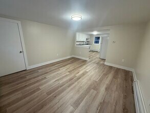 146 Mormon Hollow Rd, Unit Mormon hollow in Wendell, MA - Building Photo - Building Photo