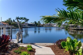 50 N Sunset St in Marco Island, FL - Building Photo - Building Photo