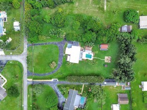 5300 SW 162nd Ave in Southwest Ranches, FL - Building Photo - Building Photo