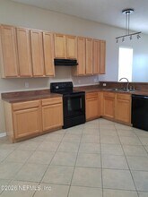 1763 Hawkins Cove Dr E in Jacksonville, FL - Building Photo - Building Photo