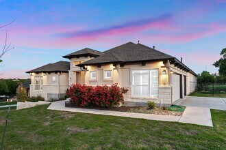108 Sierra Mosca Trl in Liberty Hill, TX - Building Photo - Building Photo