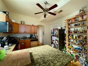 2937 N Allen Ave in Chicago, IL - Foto de edificio - Building Photo