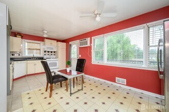 2062 Elizabeth Ave in Rahway, NJ - Building Photo - Building Photo