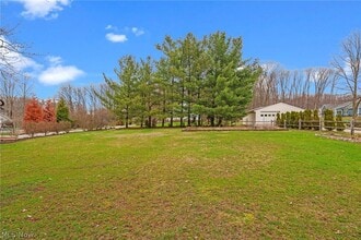 1837 Norton Rd in Hudson, OH - Building Photo - Building Photo