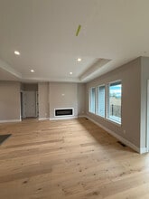 226 Curtis Dr in Longview, WA - Foto de edificio - Building Photo