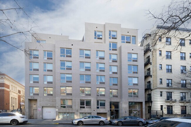 482 Franklin Ave in Brooklyn, NY - Building Photo - Building Photo