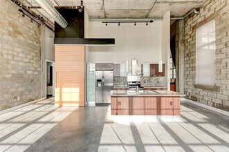 435 N Andrews Ave, Unit 402 in Fort Lauderdale, FL - Foto de edificio - Building Photo