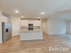 13602 Paxton Blvd in Saint Hedwig, TX - Building Photo - Building Photo