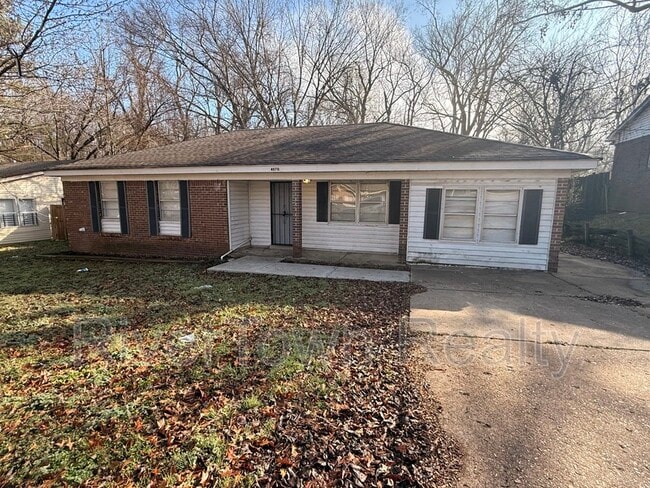 property at 4070 Kerwin Dr