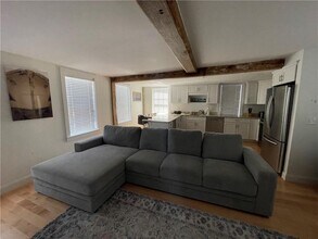 5 Division St in Newport, RI - Building Photo - Building Photo