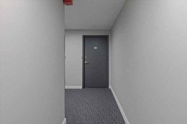 222 S Racine Ave, Unit 408 in Chicago, IL - Building Photo - Building Photo