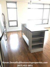 47 Lagrange St in Boston, MA - Building Photo - Building Photo