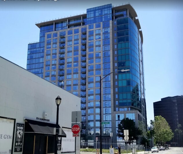 38 N Almaden Blvd, Unit Penthouse in San Jose, CA - Building Photo