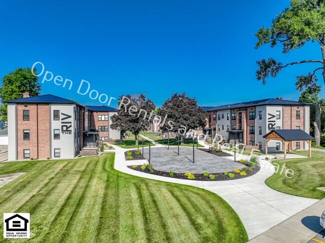 property at 1823 Griswold Dr