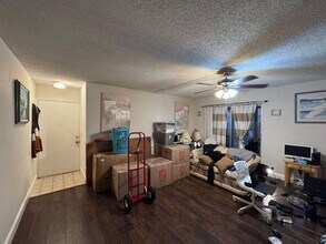 22715 SW 66th Ave in Boca Raton, FL - Building Photo - Building Photo