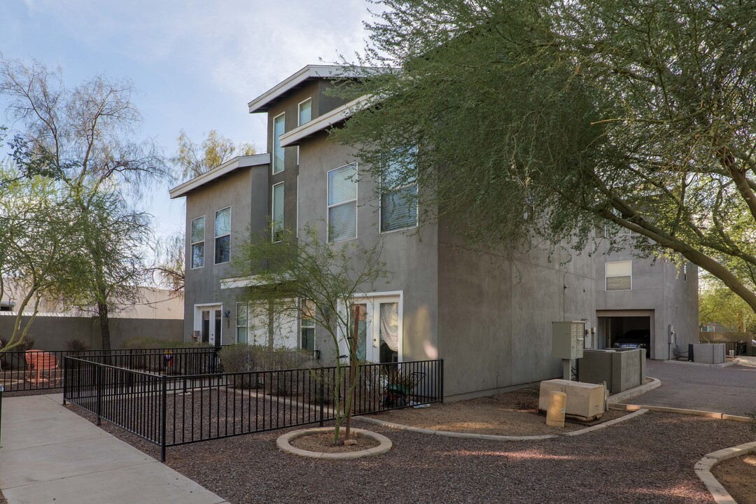 1205 W Roosevelt St in Phoenix, AZ - Building Photo