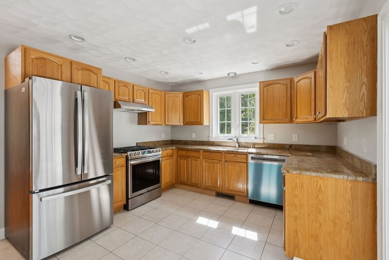 16 Blacksmith Rd in Wells, ME - Building Photo