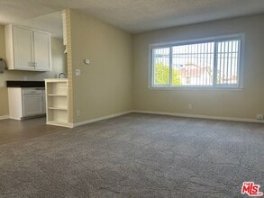 1428 S Bedford St in Los Angeles, CA - Building Photo - Building Photo