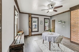 516 Poet St in Columbus, WI - Foto de edificio - Building Photo
