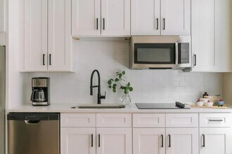 17 S Wabash Ave, Unit SI ID1504150P in Chicago, IL - Building Photo - Building Photo