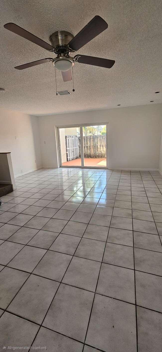 6484 SW 129th Ave in Miami, FL - Building Photo - Building Photo