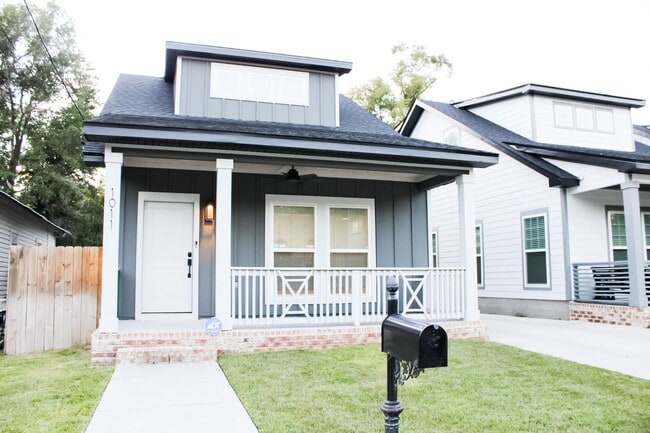 property at 1011 N K St