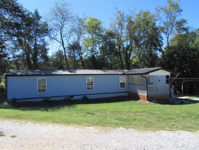 182 Dry Dock Loop in Mooresville, NC - Building Photo - Building Photo
