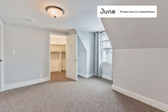 Private bedroom in 6 bed/3.5 bath Home in Boston, MA - Building Photo - Building Photo