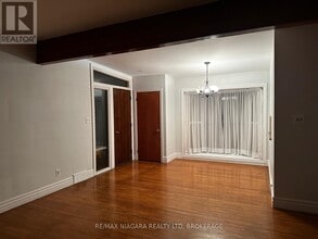 3577 Marlborough Pl in Niagara Falls, ON - Building Photo - Building Photo