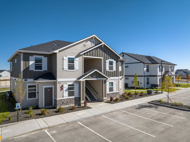 Mason Creek Apartments in Nampa, ID - Foto de edificio - Building Photo