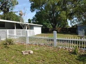 5435 SE 140th St in Summerfield, FL - Building Photo - Building Photo