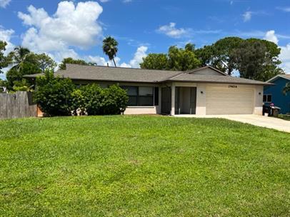 17404 Allentown Rd in Ft. Myers, FL - Building Photo
