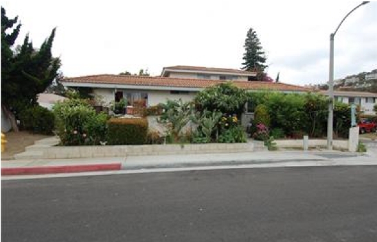 611 Calle Canasta in San Clemente, CA - Building Photo