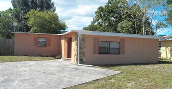 1506 Arden Ave in Clearwater, FL - Building Photo
